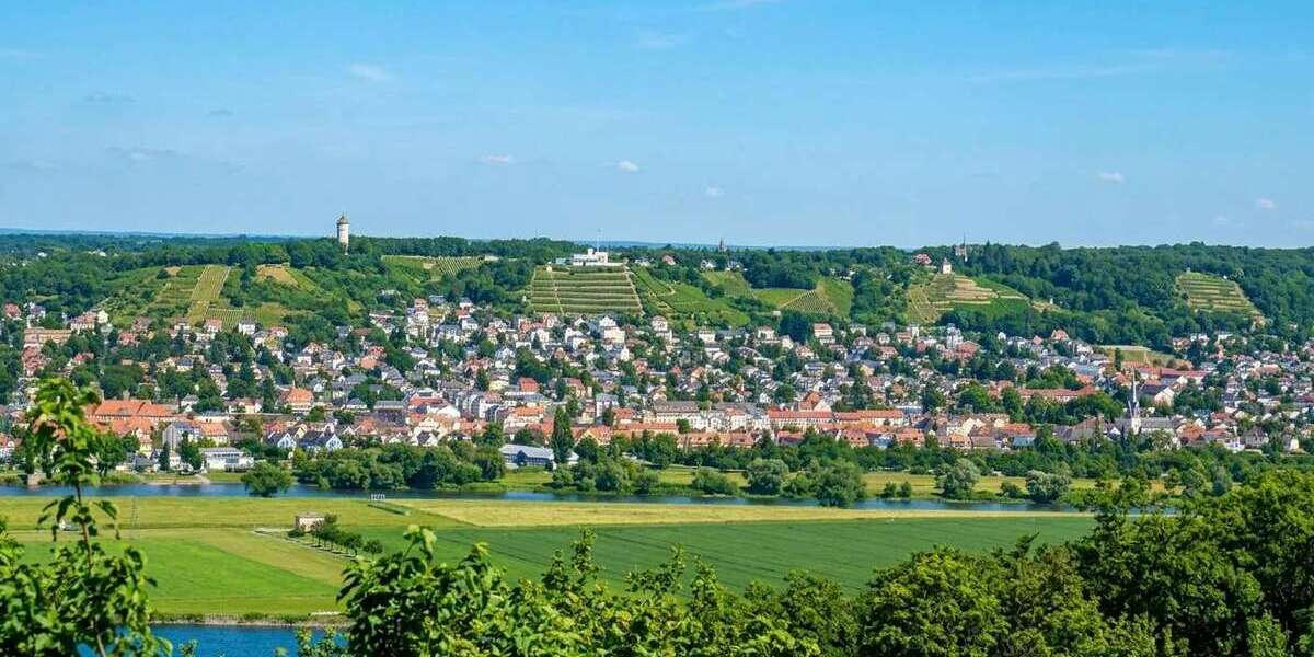Etagenwohnung Dresden Cossebaude - 4 Zimmer, 133 m&sup2;, 480.000&euro; | Angebot:26687632