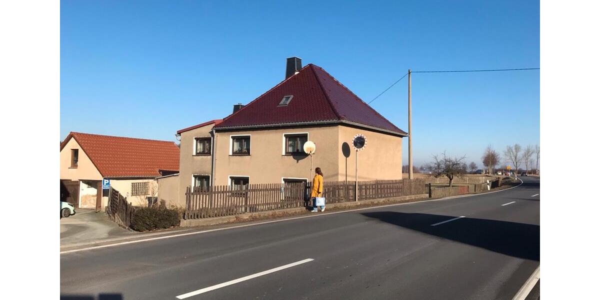 Einfamilienhaus Meißen - 7 Zimmer, 135 m&sup2;, 1.250&euro; | Angebot:25161933