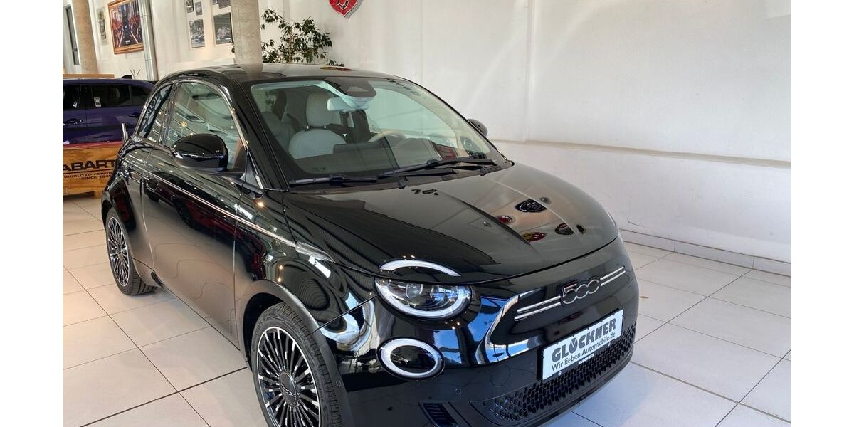 Fiat 500e 9.292 km 29.990 &euro; Dresden 01109