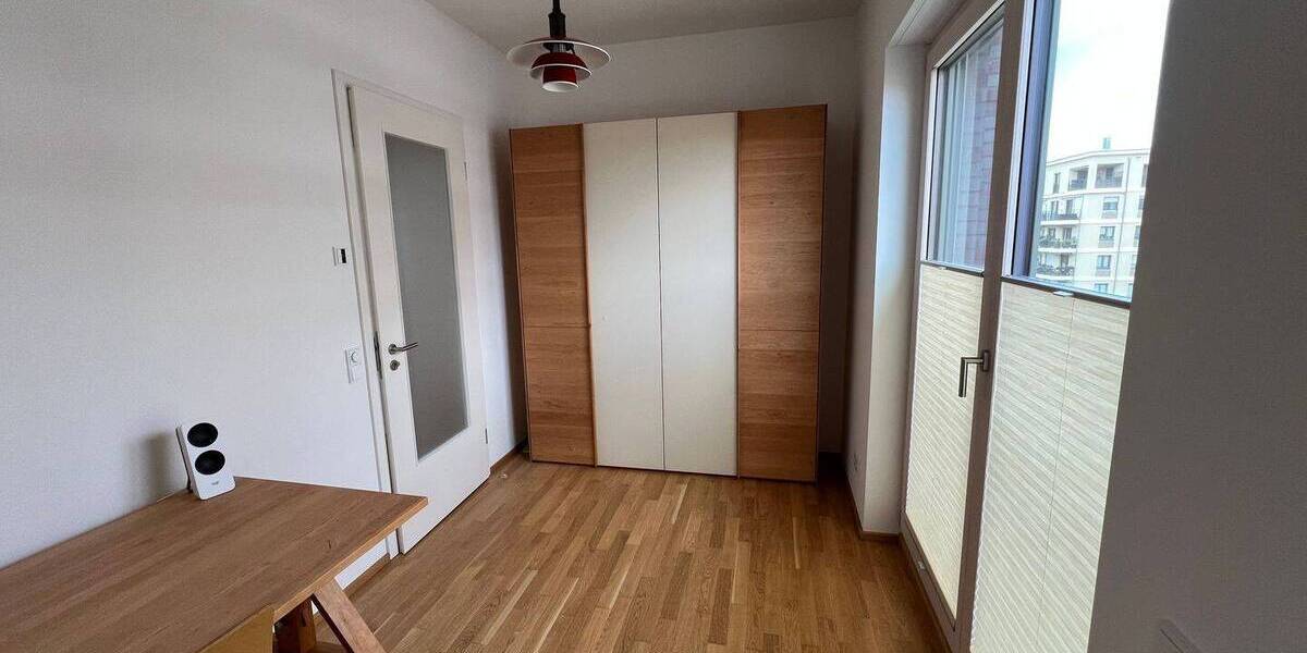 Etagenwohnung Dresden Pieschen-Süd - 3 Zimmer, 69 m&sup2;, 1.470&euro; | Angebot:26816868