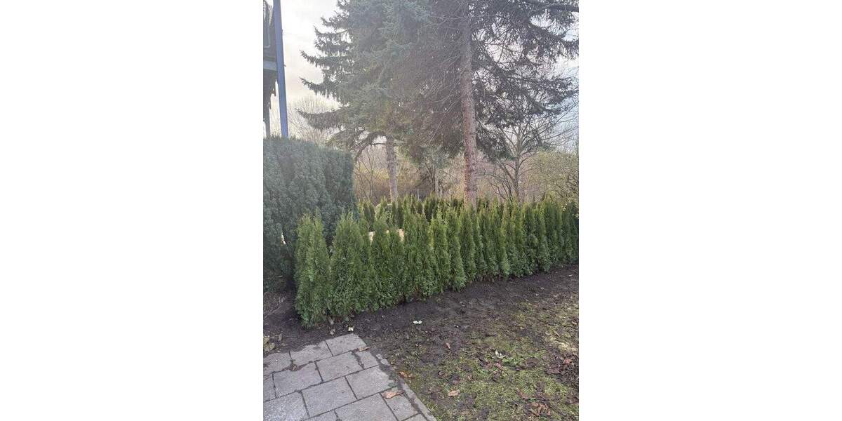 Luxus Erdgeschosswohnung mit 20 m² Terrasse & Garten - hochwertig saniert, ruhig, privat - prov-frei 3 zimmer