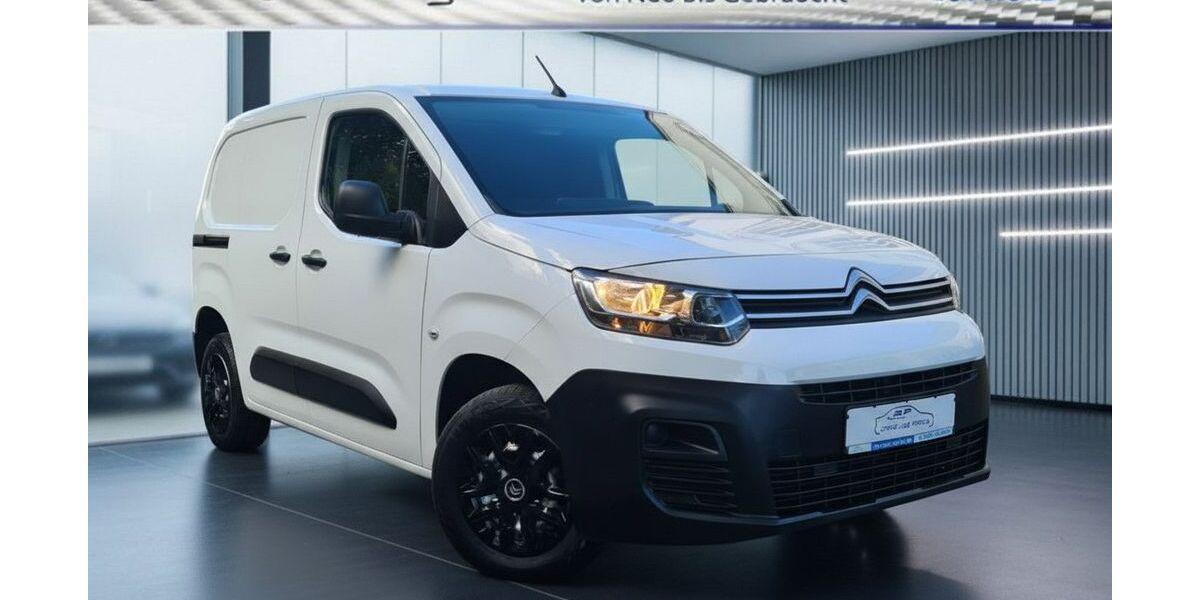 Citroen Berlingo 135.200 km 11.990 € Dresden 01237