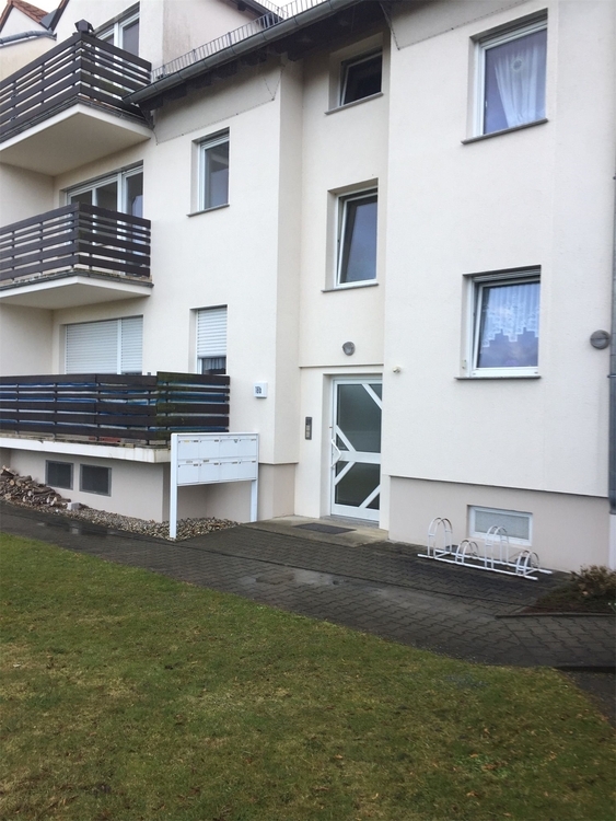 Private Kapitalanlage in Ullersdorf: vermietete 1-Zimmer-Wohnung mit TG