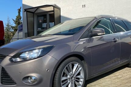 Ford Focus 140.000 km 7.990 &euro; Niederau OT Großdobritz 01689