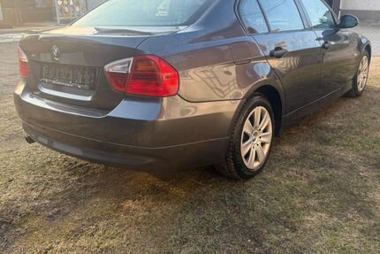 BMW 318 153.828 km 4.990 &euro; Pretzschendorf 01774