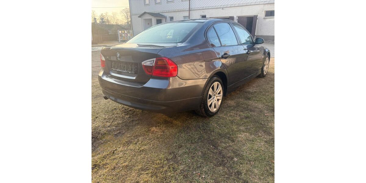 BMW 318 153.828 km 4.990 &euro; Pretzschendorf 01774