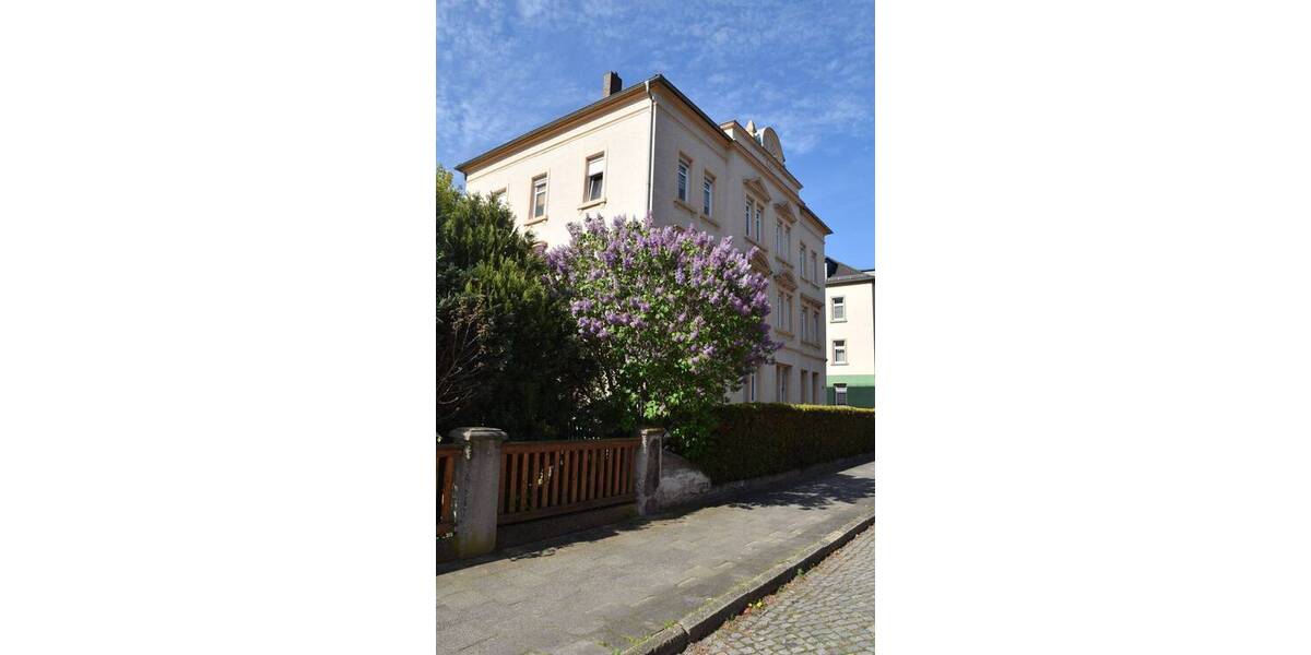 Gemütliche 3 Raumwohnung mit tollen Mietern und Außenstellplatz 3 zimmer