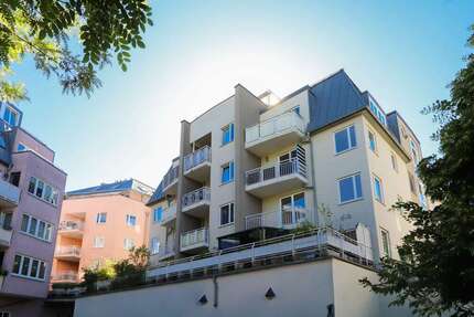 Wohnung Dresden Altstadt - 2 Zimmer, 64 m&sup2;, 199.000&euro; | Angebot:26948785