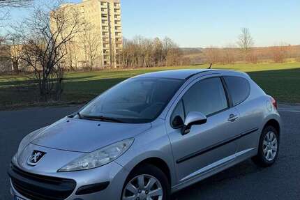 Peugeot 207 222.537 km 1.200 &euro; Pirna 01796