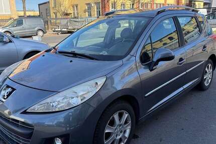 Peugeot 207 191.000 km 1.600 &euro; Dresden 01257