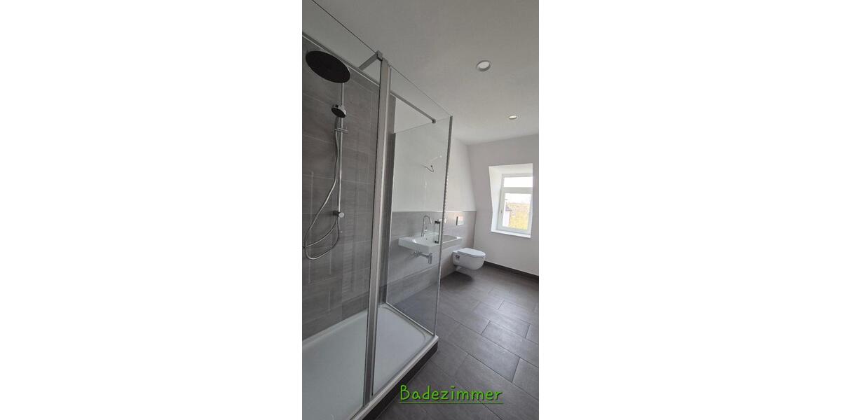 Dachgeschoßwohnung Dresden Blasewitz - 2.5 Zimmer, 87 m&sup2;, 870&euro; | Angebot:25793058