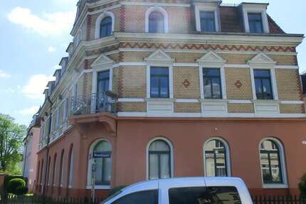Wohnung zum Mieten in Dresden 450 € 53.94 m²
