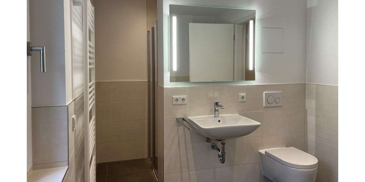 Wohnung zum Mieten in Dresden 2.015 € 106 m² 4 zimmer