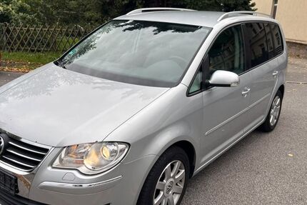 VW Touran 200.000 km 3.500 &euro; Dresden 01139