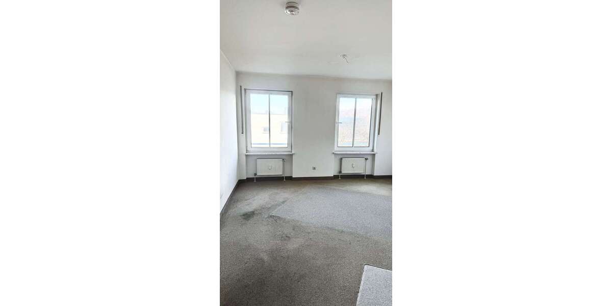 Deine Chance: Renovierungsbedürftige 2-Raum-Wohnung in Dresden-Weißig zu verkaufen! - Etagenwohnung Dresden Schönfeld-Weißig | Angebot:25416211