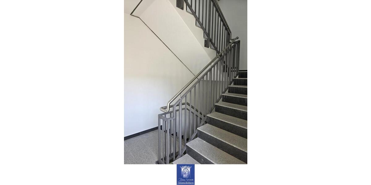 Etagenwohnung Dresden Neustadt - 4 Zimmer, 107 m&sup2;, 1.925&euro; | Angebot:26483003