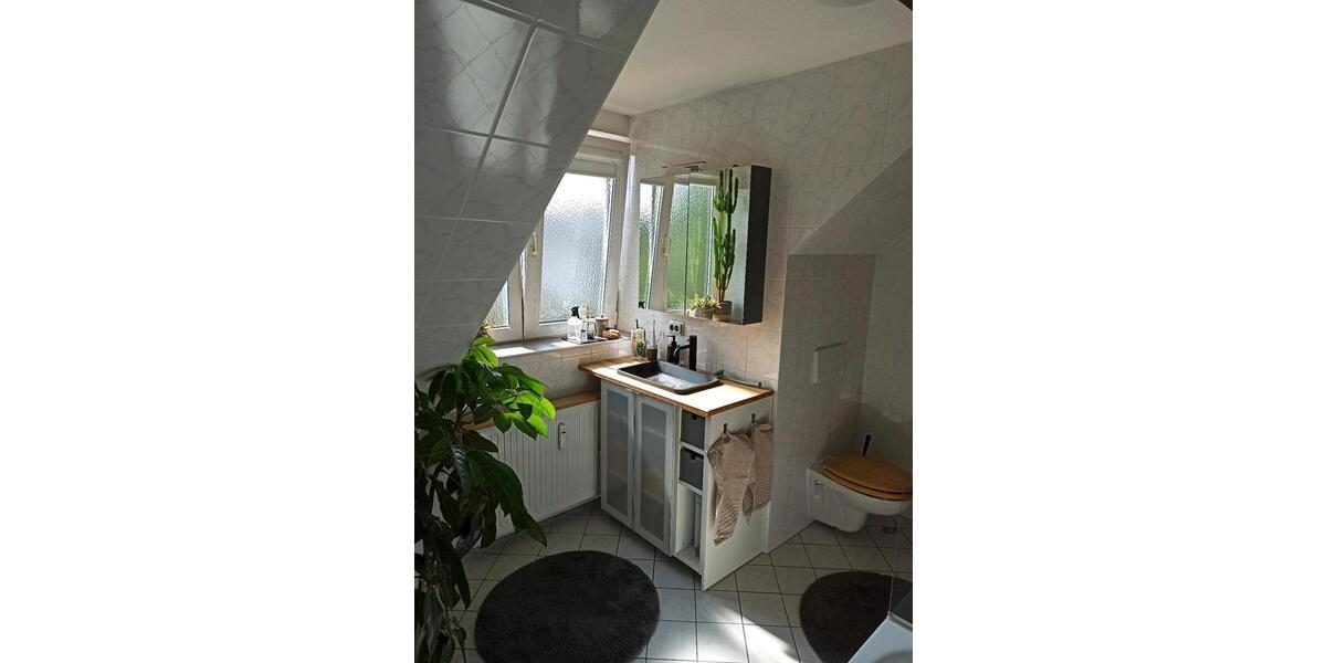 Möblierte 3 Zimmerwohnung zur ZWISCHENMIETE max. 14 Monate 3 zimmer