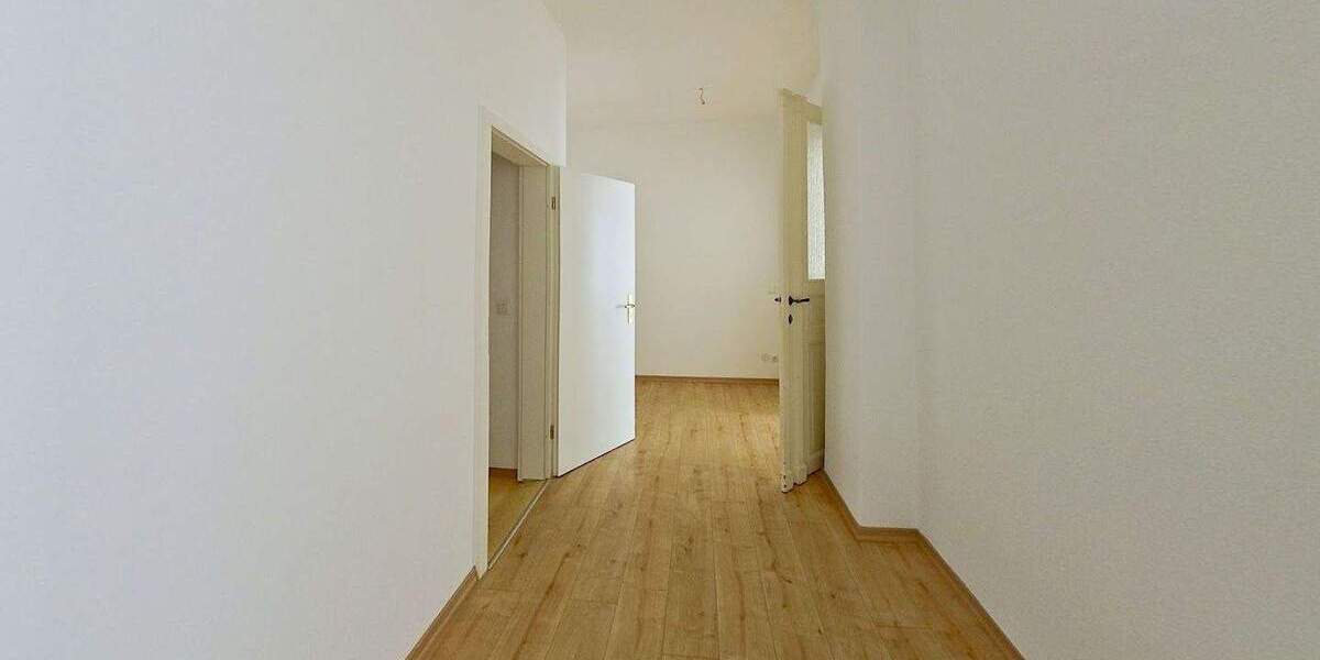 Etagenwohnung Pirna Copitz - 3 Zimmer, 118 m&sup2;, 789&euro; | Angebot:25750276