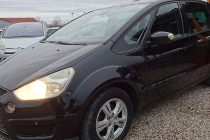 Ford S-Max 295.675 km 2.200 &euro; Dresden 01219