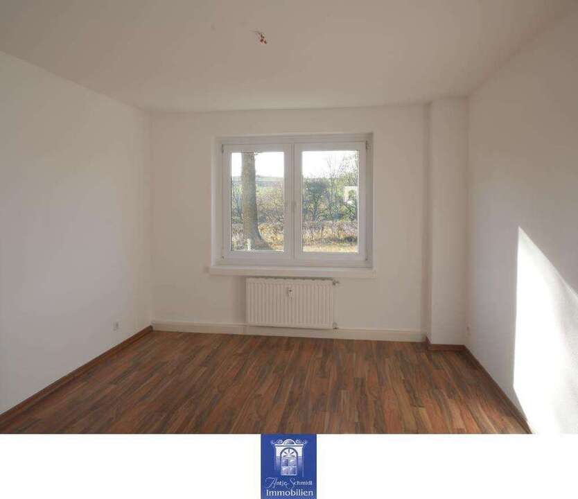 Wohnung zum Mieten in Dorfhain 350 € 58.2 m²
