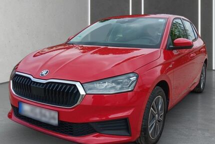 Skoda Fabia 19.000 km 16.650 &euro; Coswig 01640