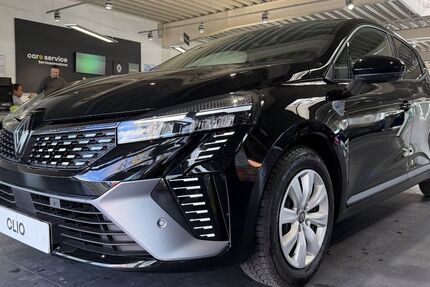 Renault Clio 21.749 km 21.990 &euro; Dresden 01139