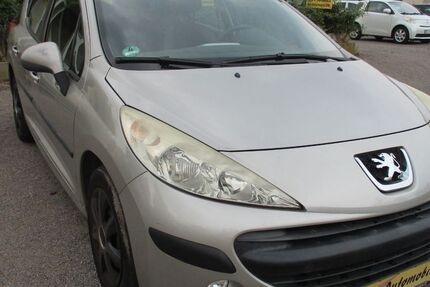 Peugeot 207 97.000 km 1.299 &euro; Dresden 01277