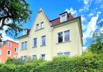 Charmantes, teilsaniertes Mehrfamilienhaus im Herzen von Dresden-Leuben für Ihre Zukunftssicherung!