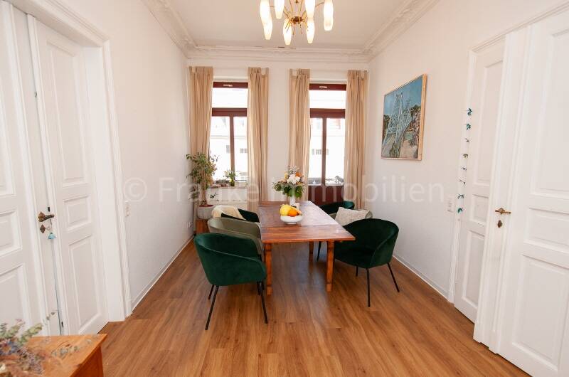 Etagenwohnung Dresden Striesen-West - 4 Zimmer, 93 m&sup2;, 349.000&euro; | Angebot:26815871
