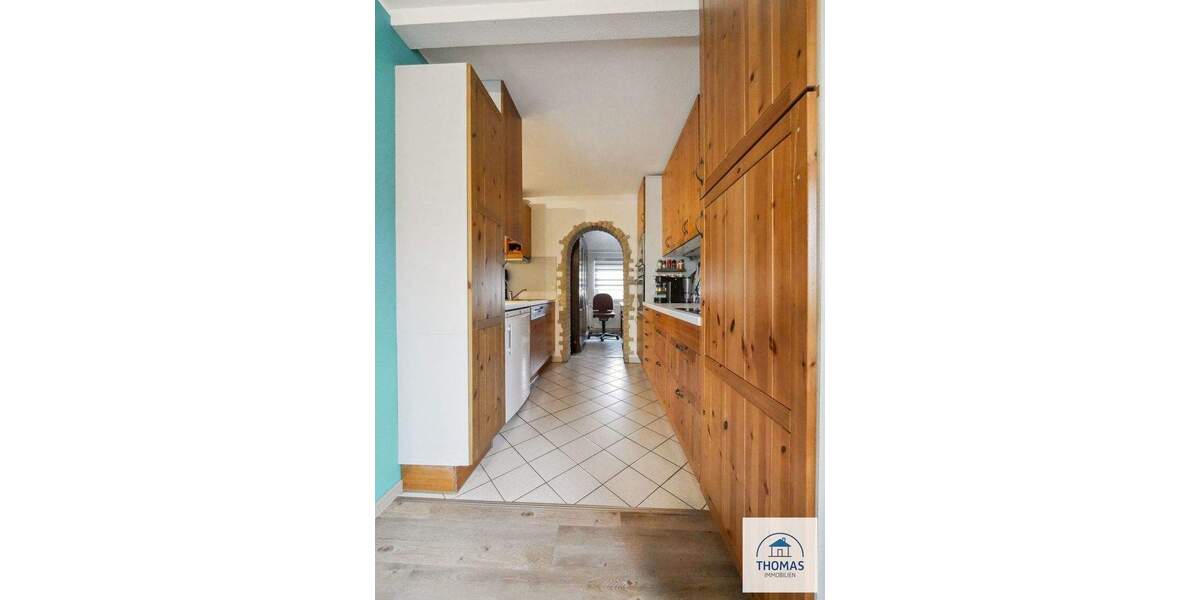 +DD: Romantische 5-R-DHH im Landhausstil + Nebenhaus zu vermieten! Garage + Garten mit Pool & Sauna+ 6 zimmer