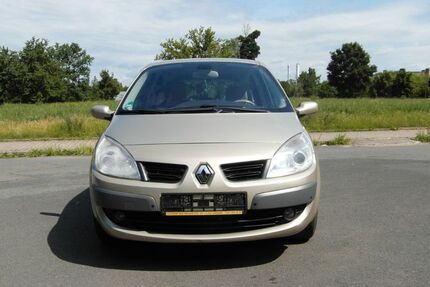 Renault Scenic 144.161 km 2.699 &euro; Dresden 01237