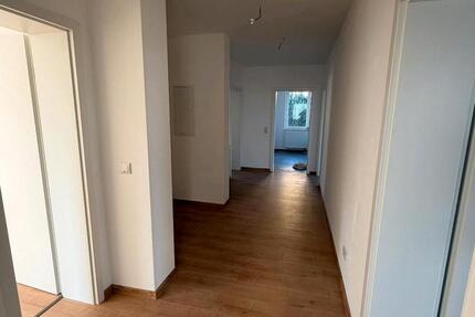 Geräumige Studentenwohnung WG 4 zimmer
