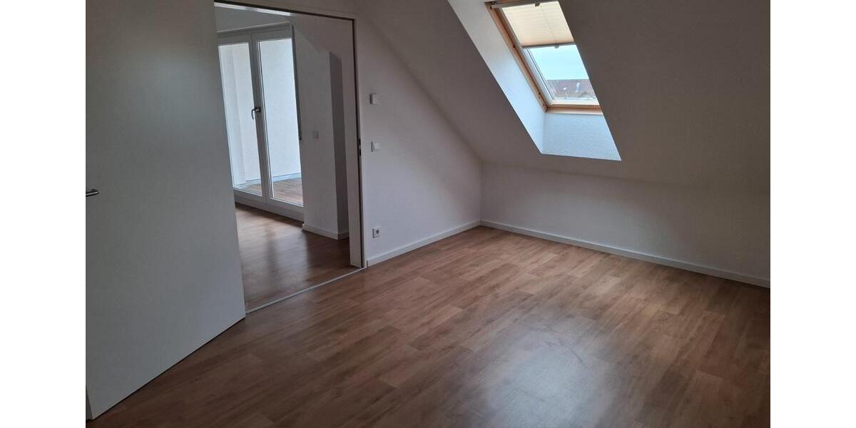 Etagenwohnung Radeberg - 2 Zimmer, 57 m&sup2;, 566&euro; | Angebot:26142953