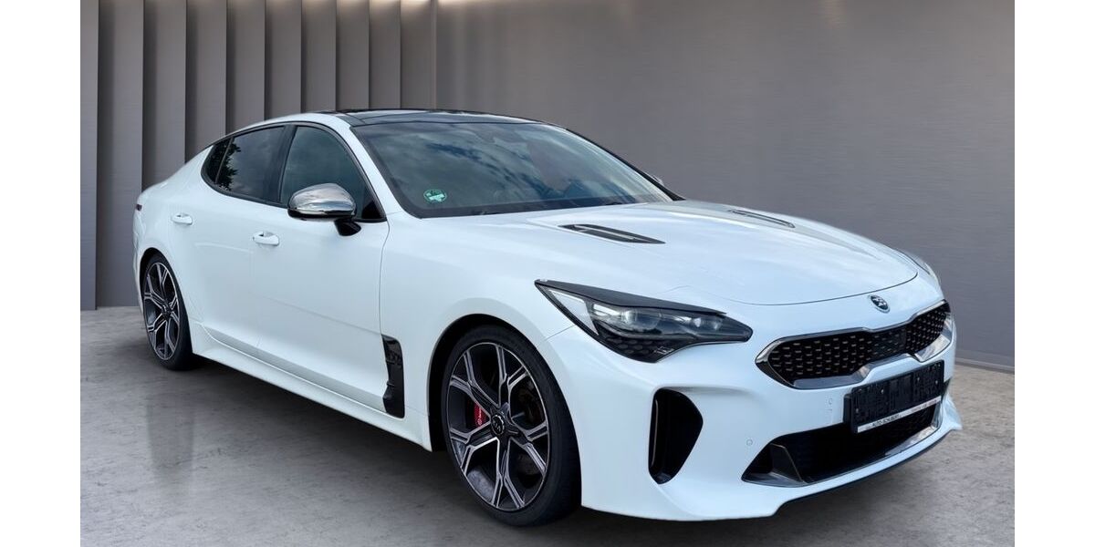 Kia Stinger 127.000 km 22.800 &euro; Dresden 01108
