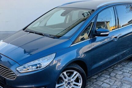 Ford Galaxy 26.008 km 26.850 € Dresden 01257