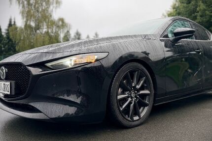 Mazda 3 32.500 km 20.900 &euro; Dippoldiswalde 01744