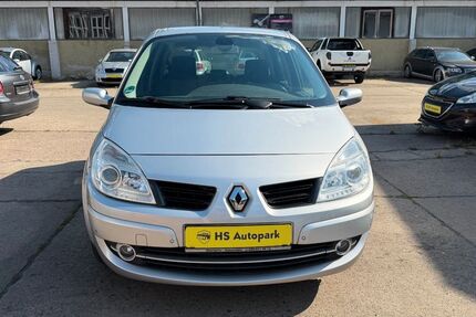 Renault Scenic 122.439 km 2.990 &euro; Dresden 01159