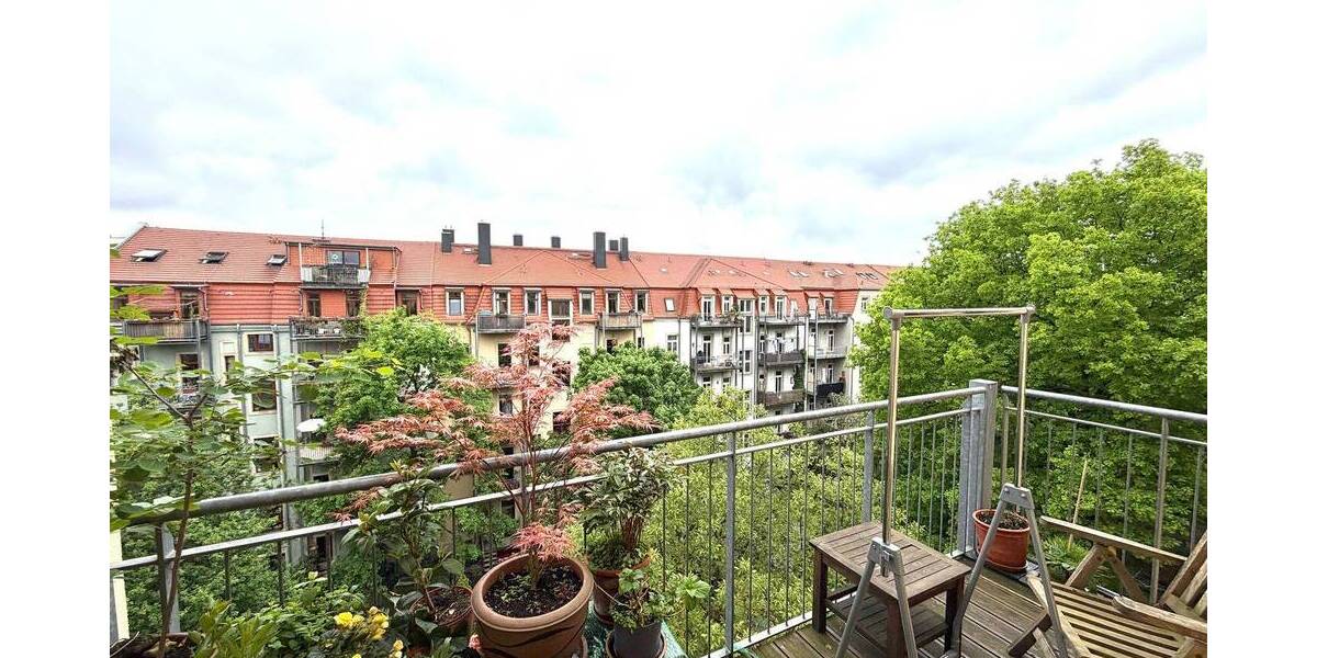 Etagenwohnung Dresden Johannstadt-Nord - 3 Zimmer, 83 m&sup2;, 245.000&euro; | Angebot:26570120