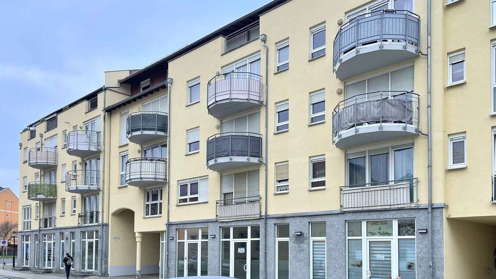 Etagenwohnung Pirna - 4 Zimmer, 86 m&sup2;, 159.600&euro; | Angebot:25570437