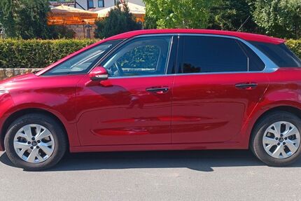 Citroen C4 Picasso 102.000 km 9.500 &euro; Dresden 01067