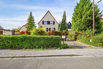 Haus Dresden Klotzsche - 4 Zimmer, 100 m&sup2;, 449.000&euro; | Angebot:25110381