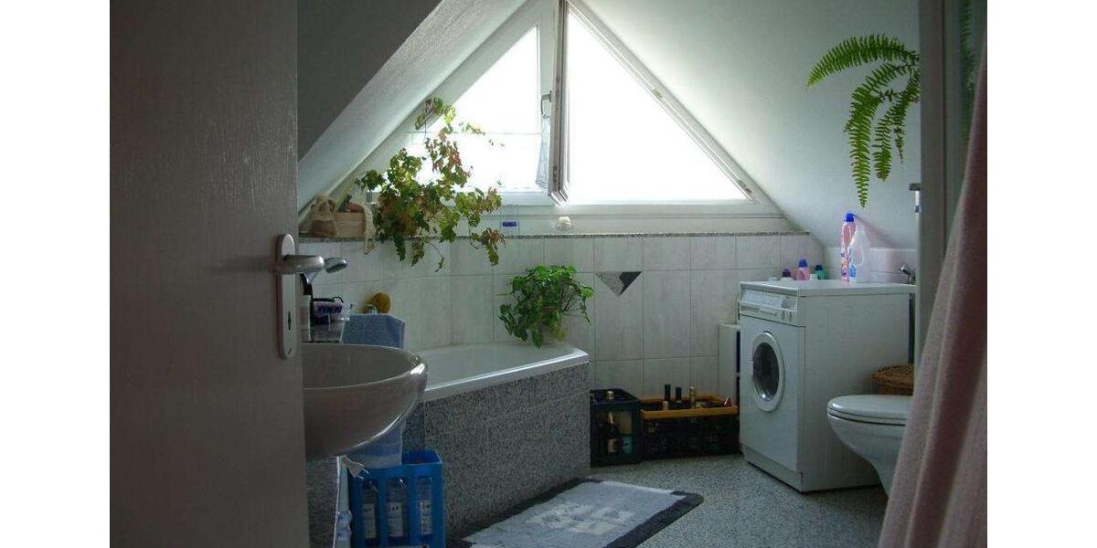 Dachgeschoßwohnung Dresden Loschwitz - 2 Zimmer, 56 m&sup2;, 850&euro; | Angebot:26445796