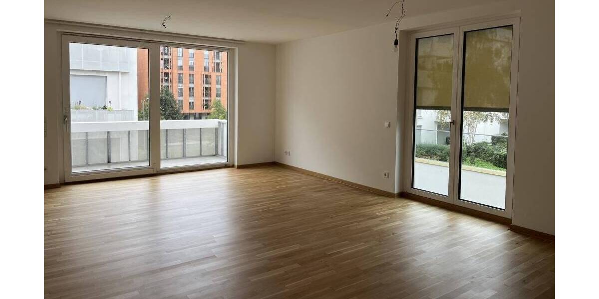 Exklusive Wohnung mit Balkon, exklusivem Bad, Gäste-WC und moderner EBK! 3 zimmer