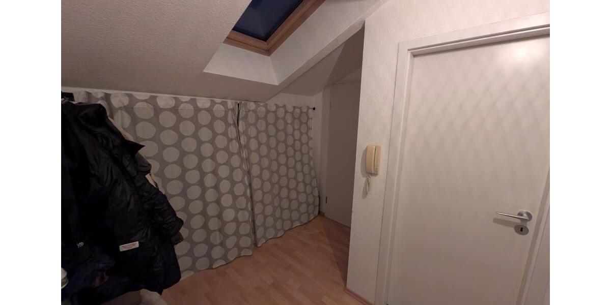 Dachgeschoßwohnung Dresden Pieschen - 2 Zimmer, 46 m&sup2;, 135.000&euro; | Angebot:27192226