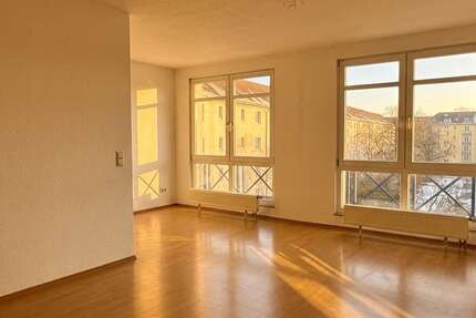Wohnung Dresden Altstadt - 2 Zimmer, 52 m&sup2;, 170.000&euro; | Angebot:26391637
