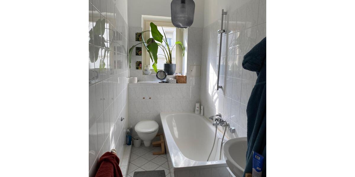 Hochparterre Dresden Blasewitz - 2.5 Zimmer, 49 m&sup2;, 425&euro; | Angebot:26254482