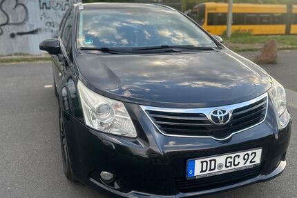 Toyota Avensis 238.000 km 4.999 &euro; Dresden 01169