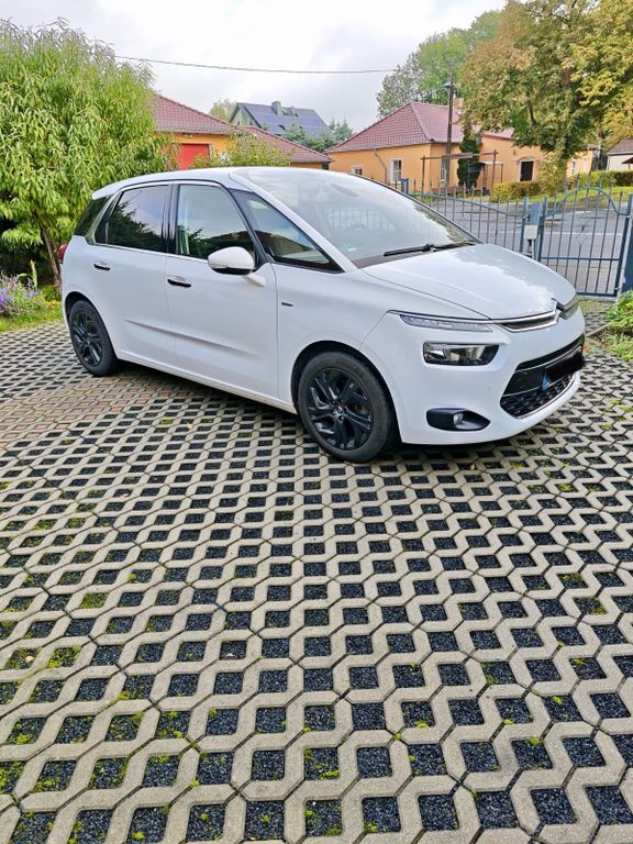 Citroen C4 Picasso 237.719 km 5.799 € Lampertswalde 01561