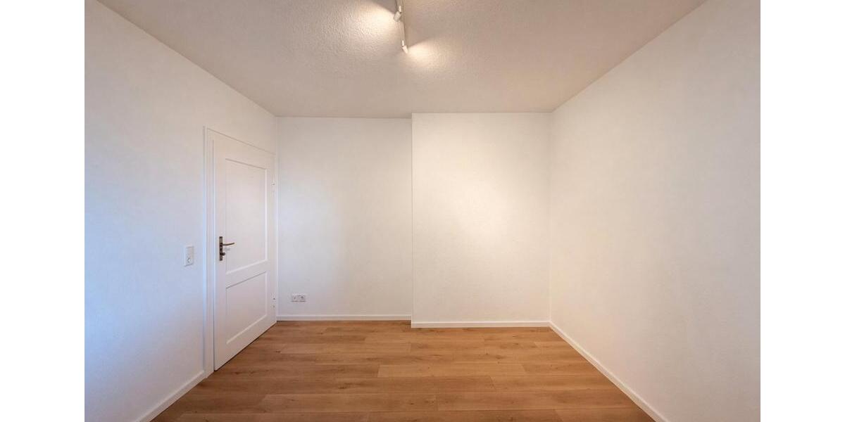 Etagenwohnung Dresden Prohlis - 1 Zimmer, 29 m&sup2;, 109.200&euro; | Angebot:27430138
