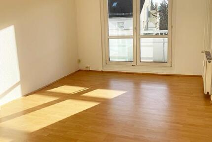 Wohnung Dresden Prohlis - 3 Zimmer, 66 m&sup2;, 690&euro; | Angebot:25790153